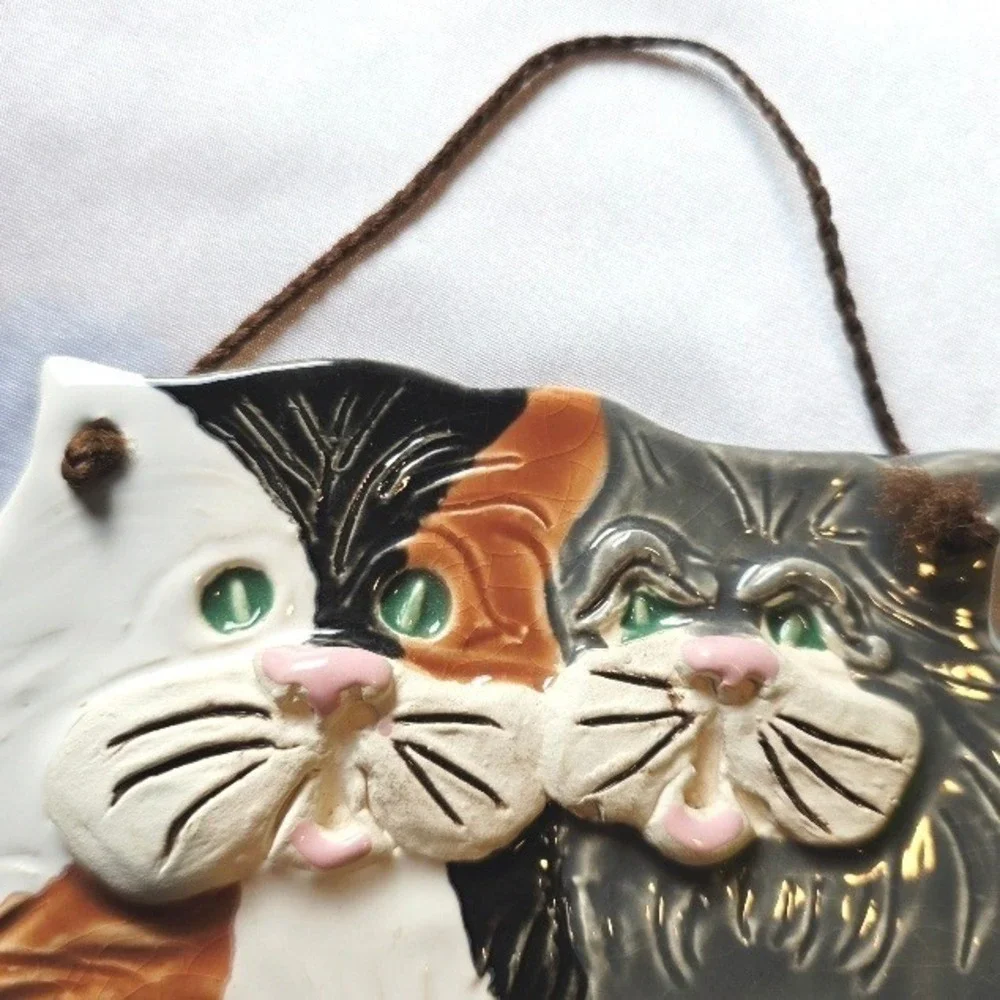 Vintage Green Eye Cats‎ Wall Plaque Humorous Quote Smokey Mountain Pottery 1993